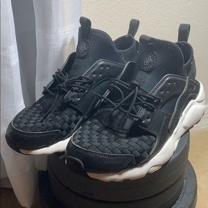 Huaraches Plaid black with cream